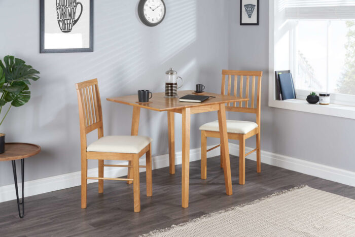 DROP LEAF DINING SET OAK COLOUR FINISH