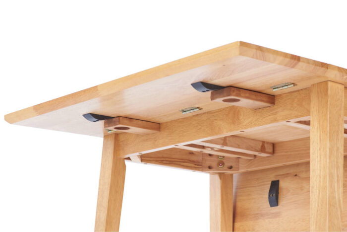 DROP LEAF DINING SET OAK COLOUR FINISH
